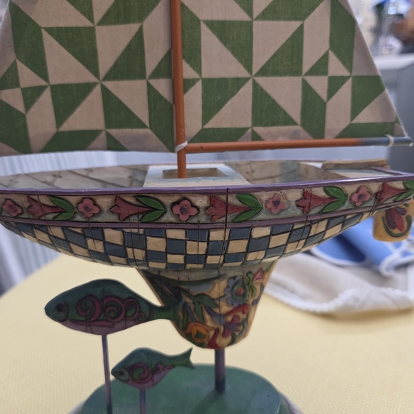 Jim Shore "THE WIND AT MY BACK" Sailboat 2012 #118735 - Picture 2 of 9